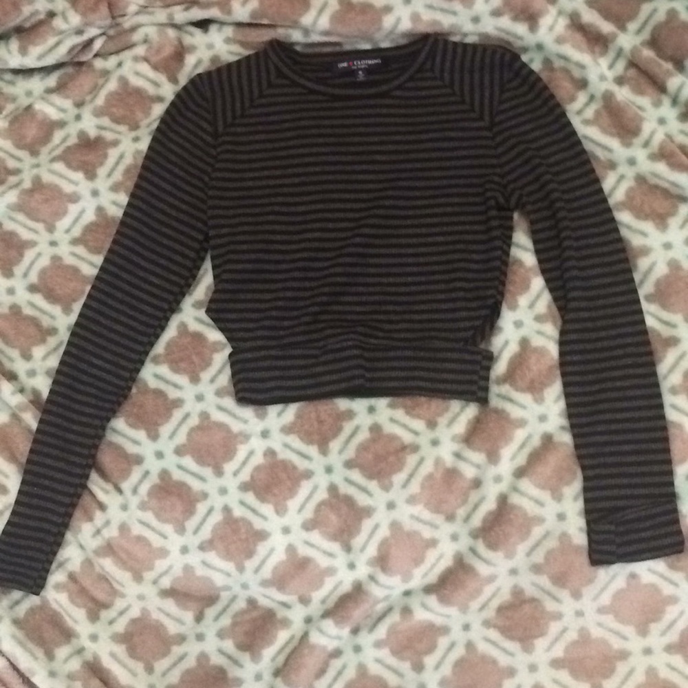 One Clothing❤️ Small black striped cute crop top